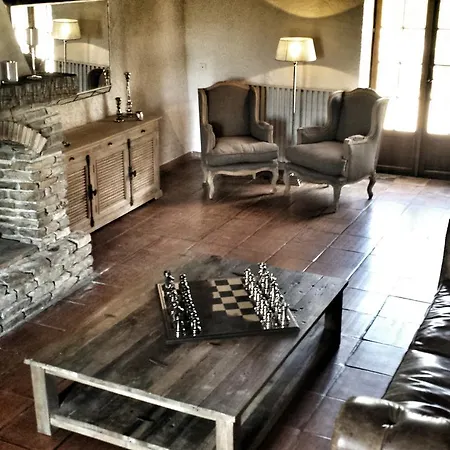 Le Du Domaine Saint Martin Lodge